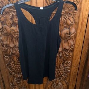 Lululemon size 8 black tank top
